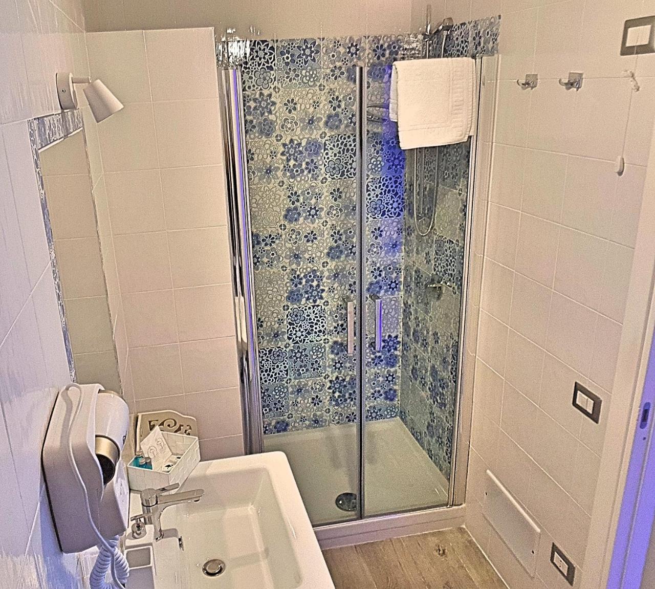 Bed and Breakfast #Zonaporto Nápoles Exterior foto